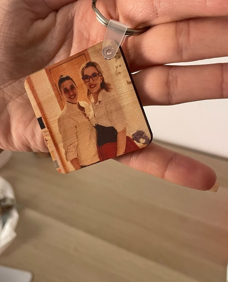 Llavero de madera natural personalizado