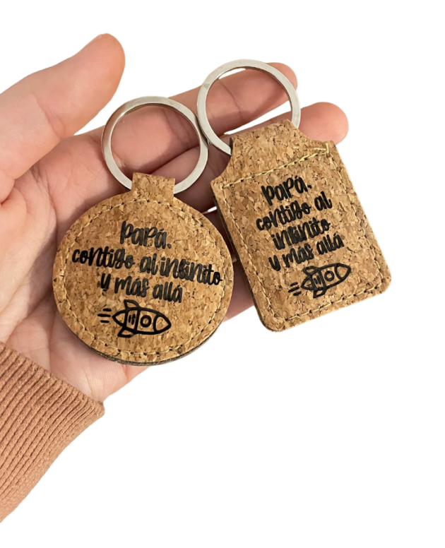 Llaveros de corcho personalizados